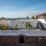 Susi Mit Privatem Pool By Interhome Palm-mar