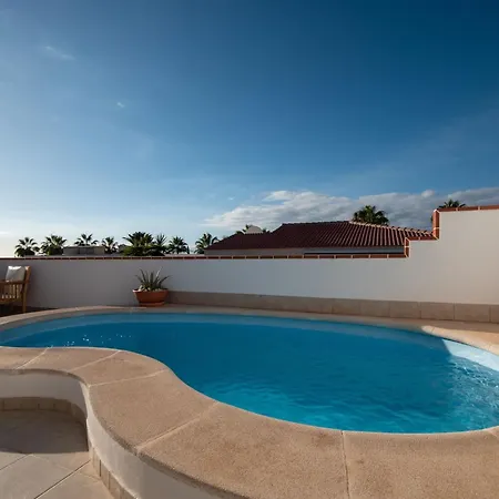 Сasa de vacaciones Susi Mit Privatem Pool By Interhome *