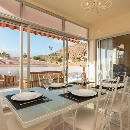 Susi Mit Privatem Pool By Interhome * Palm-mar